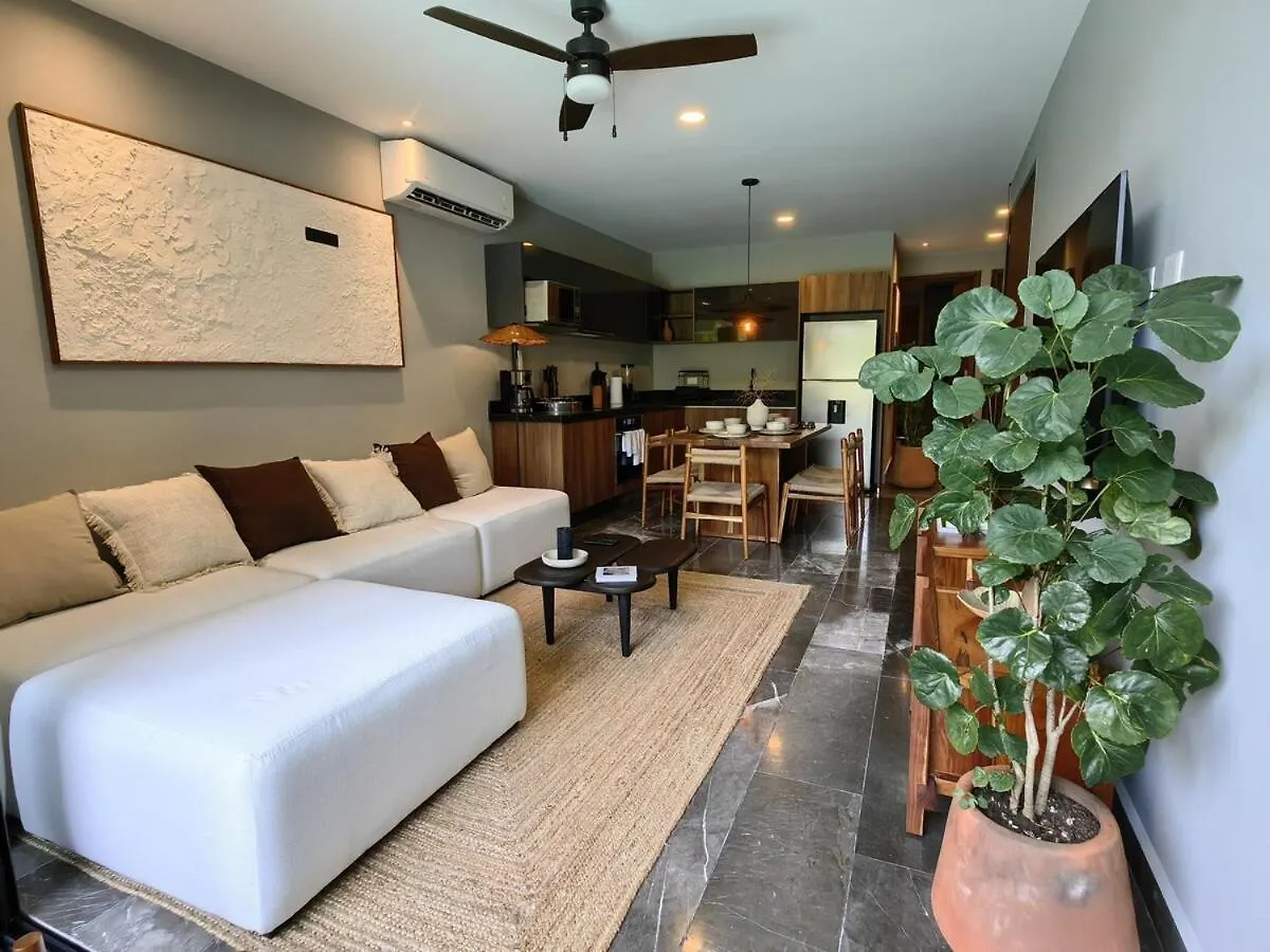 Paramar Black Condominio En Tulum 0*,